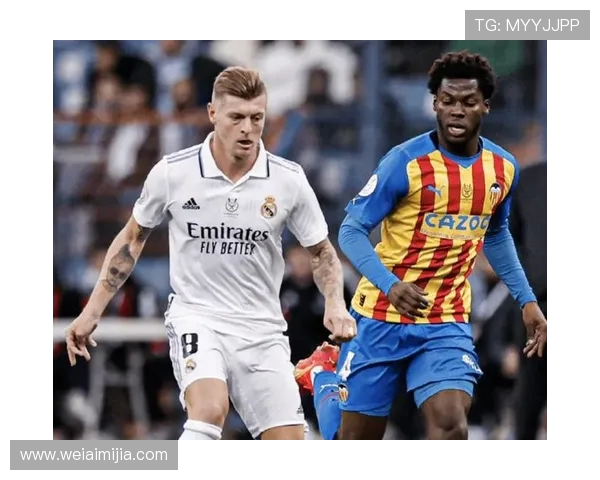 埃莫松拒贝蒂斯留米兰 新赛季盼证明边路价值